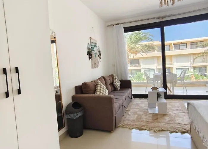 G-cribs With Pool View And Access El Gouna